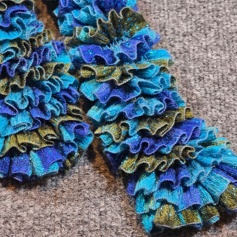 Sparkle Ruffled Knit Scarf Blue Turquoise Gold Metallic Lettuce Edge Neck Warmer - Picture 3 of 4